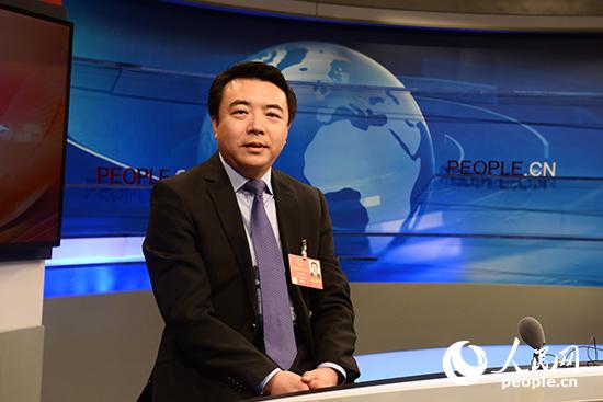全国人大代表、内蒙古自治区巴彦淖尔市市长张
