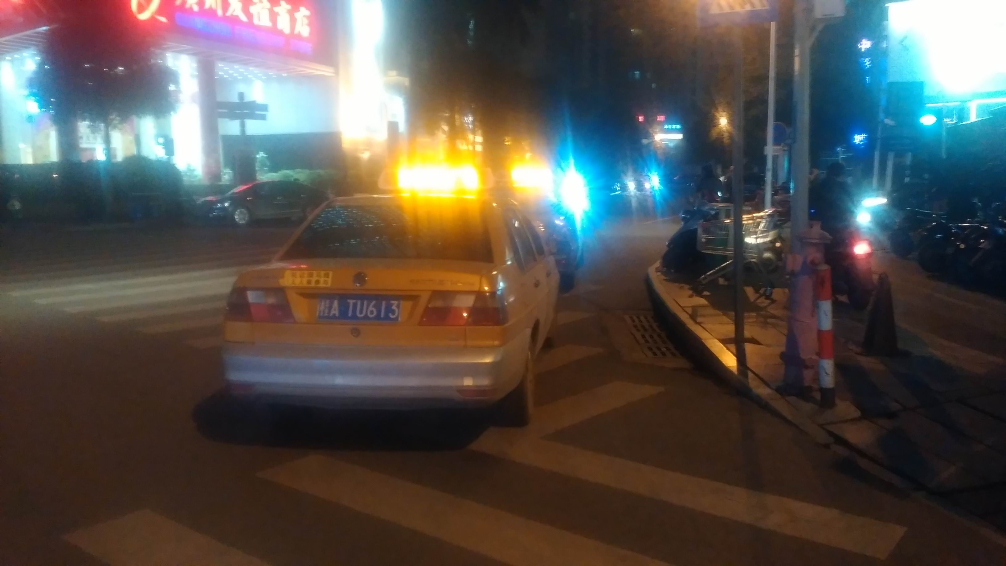 关于在南宁乘坐出租车,坐到黑车了.运政部门应