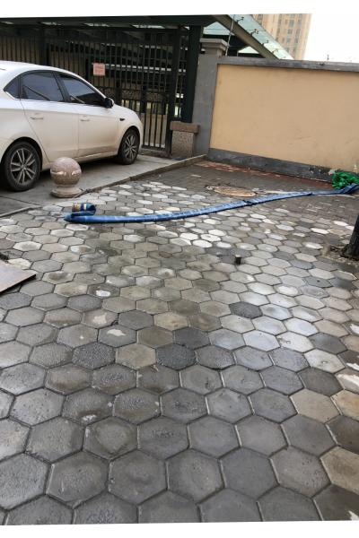 新乡市乔谢社区某村民私建水井 出售地下水