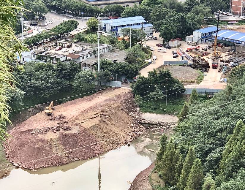 领导留言板 > 地方领导 >  重庆市 两江新区 两江新区管委会主任罗蔺