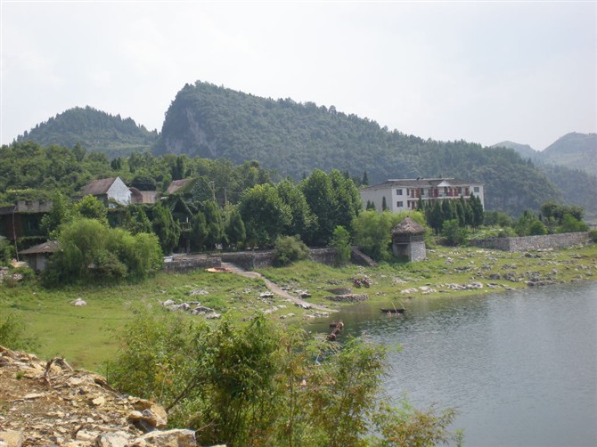 关于开发遵义县三合镇马坪村李沙塘旅游景点建议