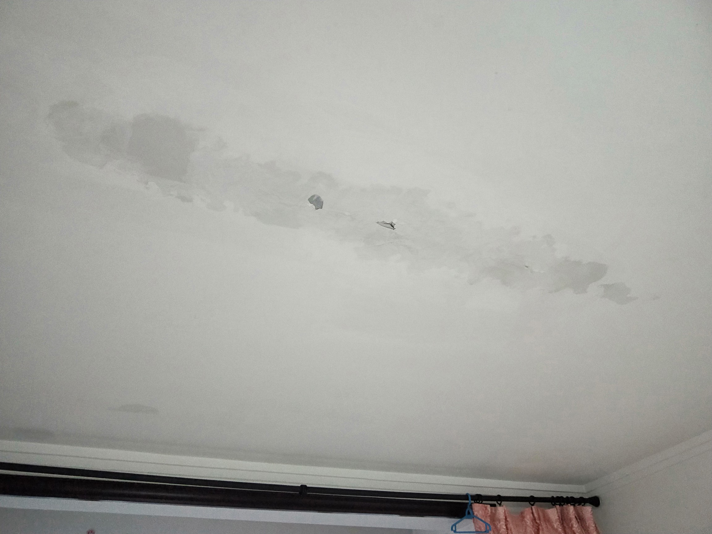 房屋漏水严重请求房屋维修