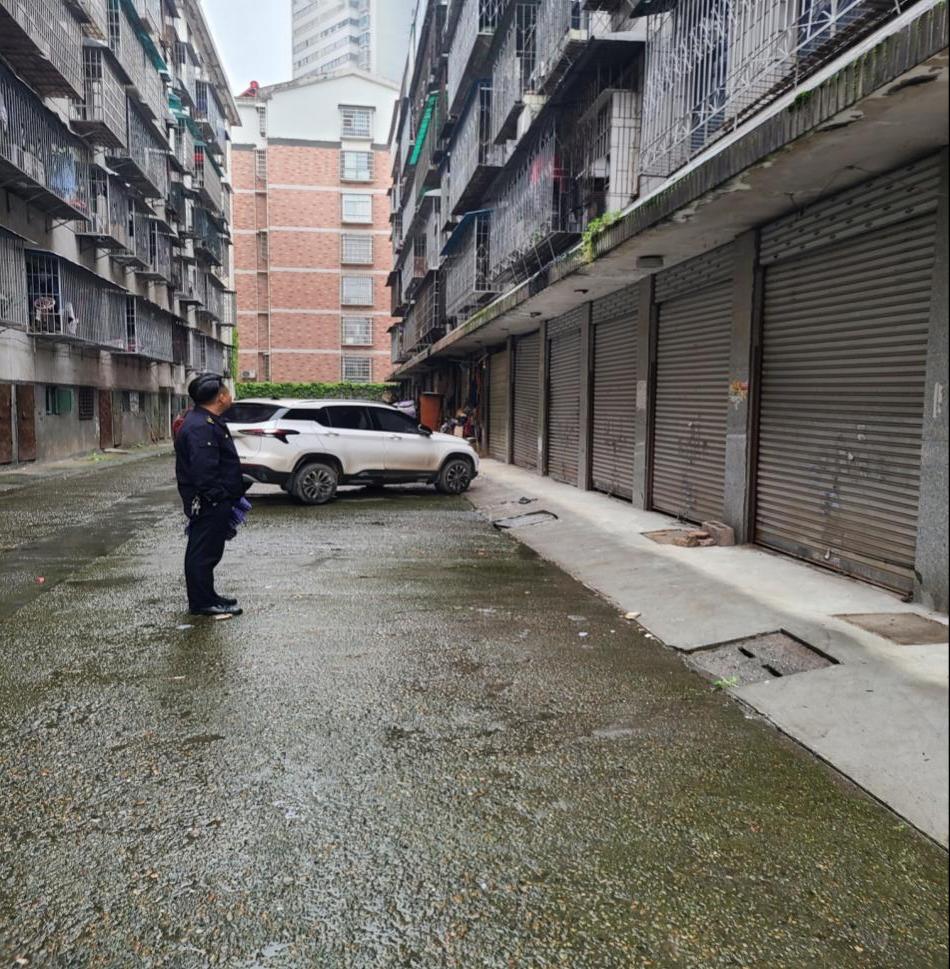 一年以来饱受噪音污染 - 怀化市委书记雷绍业 - 怀化市 - 湖南省