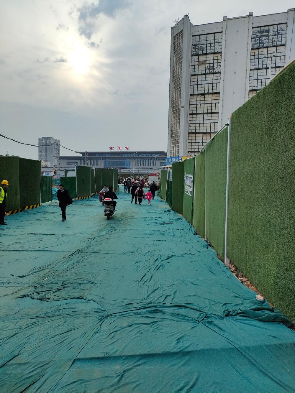 南阳市委书记朱是西