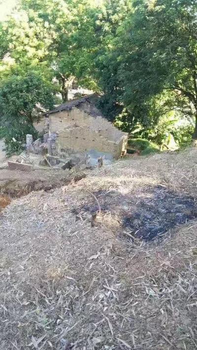 回到农村没地方住,建房比登天还难 - 玉林市委书记莫桦 - 玉林市