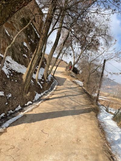 咀头村一社部分村道路无硬化