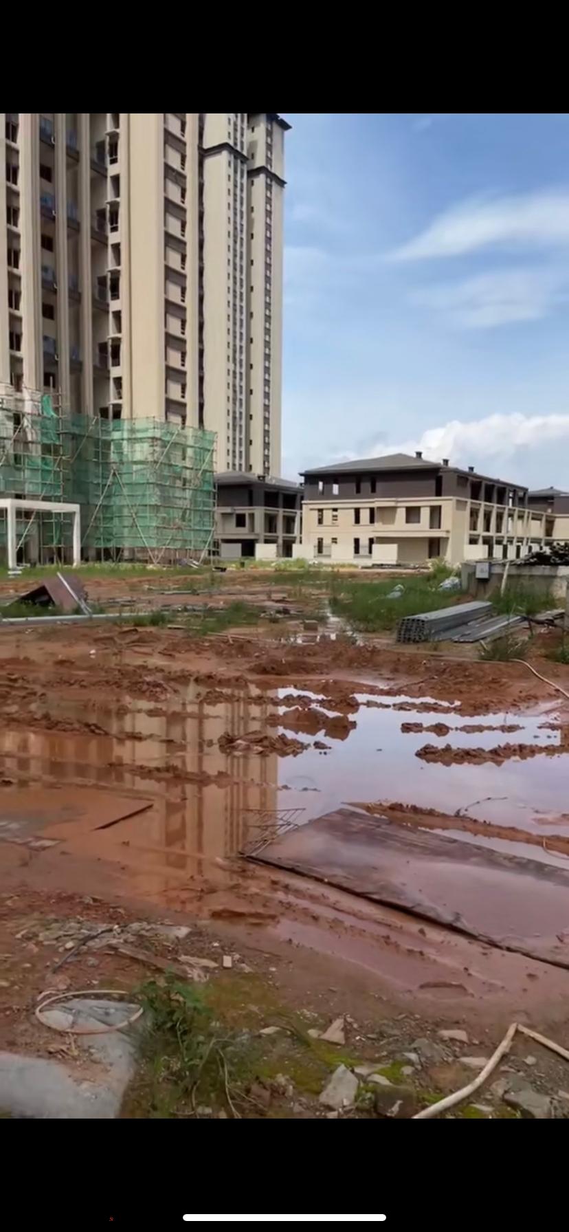 福建漳州泰禾红树湾院子5块地停工烂尾