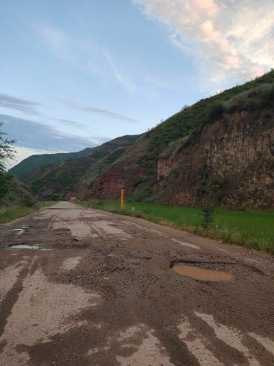 武山县s208水帘洞到榆盘段常年无人维修 - 武山县委书记 - 天水市