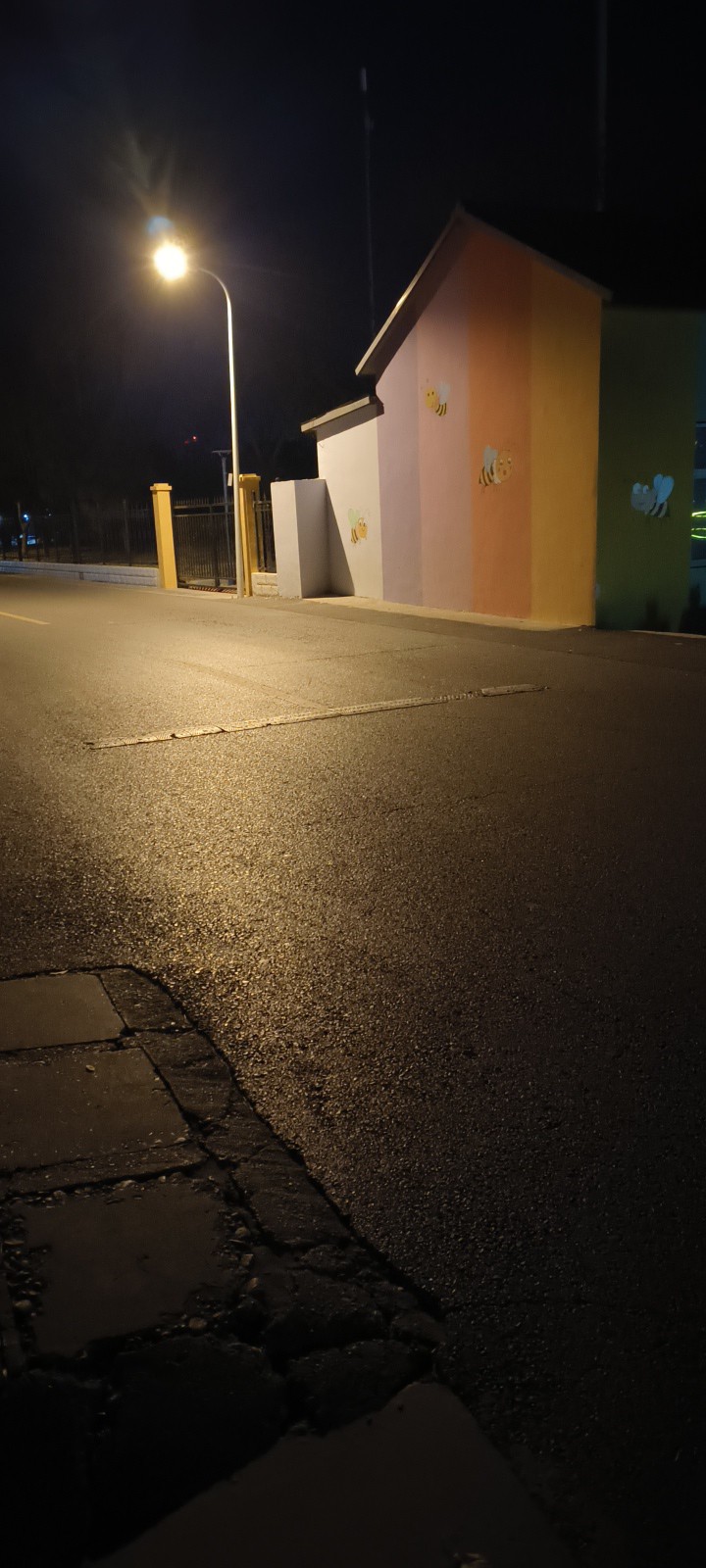 北京市密云区委书记余卫国-领导留言板-人民网