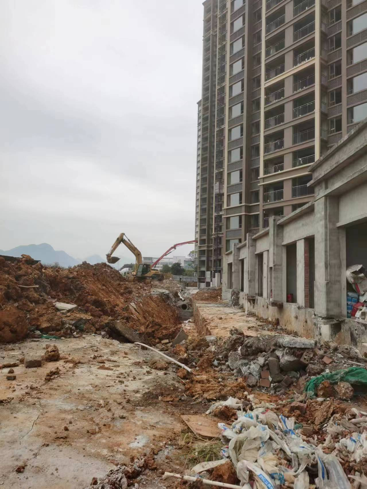 广西壮族自治区来宾市委书记何朝建-领导留言板-人民网